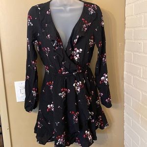 Express Women's Small Ruffle Floral dress